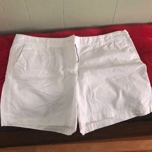 White cotton Loft shorts